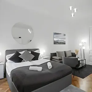 Apartment, Central, 2 Min To U1 Keplerplatz, Monthly Only Wiedeń